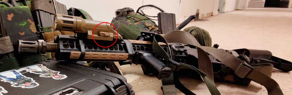 Inforce WMLx White / IR - Gen 1 weaponlight on an assault rifle 