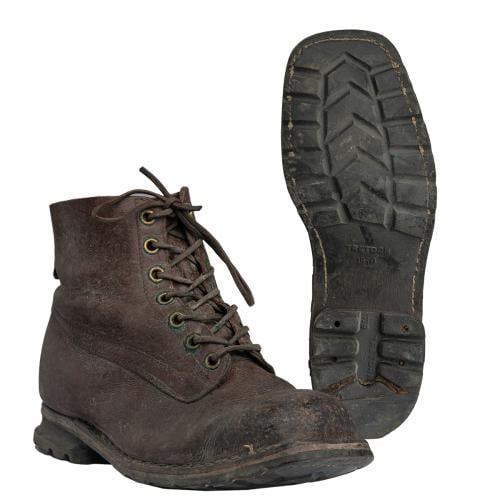 Ruotsalaiset taistelijan kengät kumipohjilla, ruskeat, ylijäämä