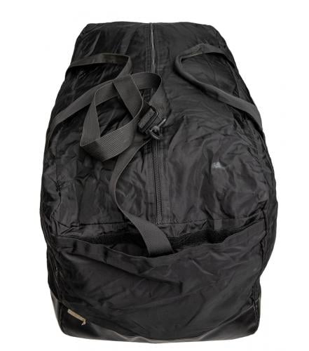 Ranskalainen keikkalaukku, 115 l, musta, ylijäämä. Olkahihnan saa piiloon velcro-kiinnitteiseen taskuun kun sitä ei käytetä